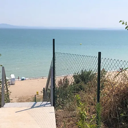 Appartamento Moonlight-apartmant,burgas-sarafovo *
