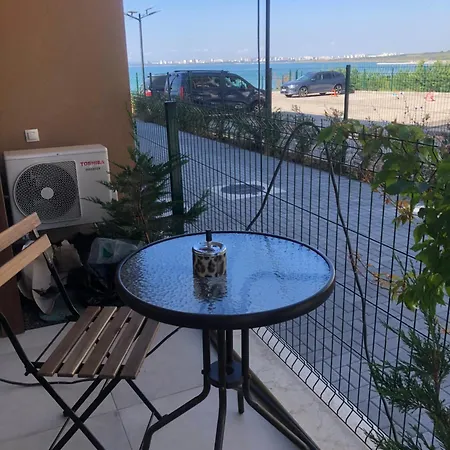 Moonlight-apartmant,burgas-sarafovo Burgas