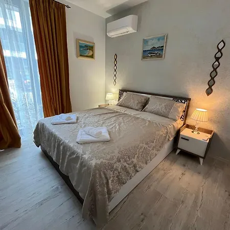 Moonlight-apartmant,burgas-sarafovo *